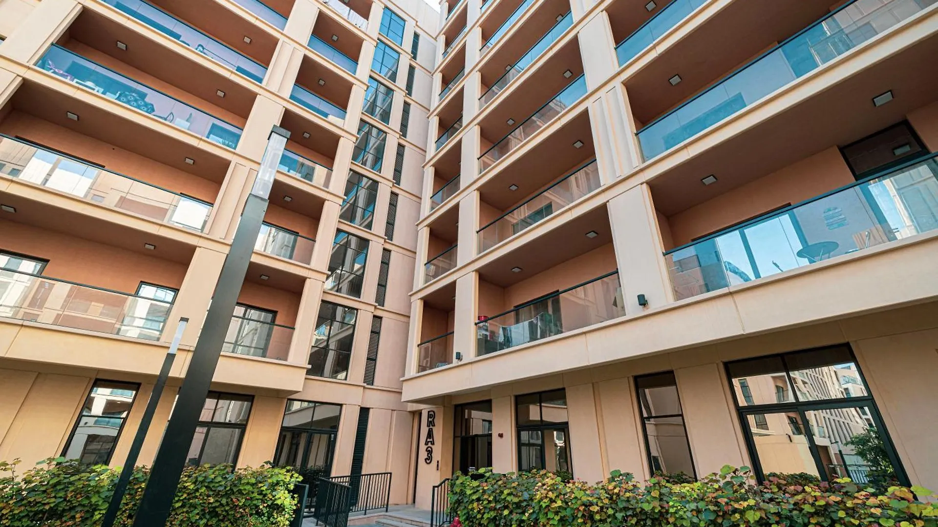Private Studio Apartment - Ash And Luxe Sharjah United Arab Emirates