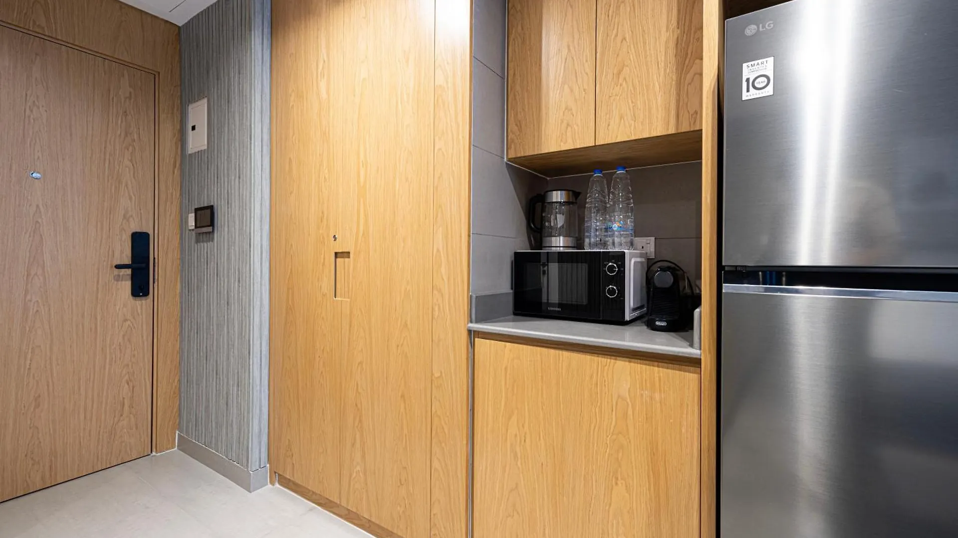 Private Studio Apartment - Ash And Luxe Sharjah