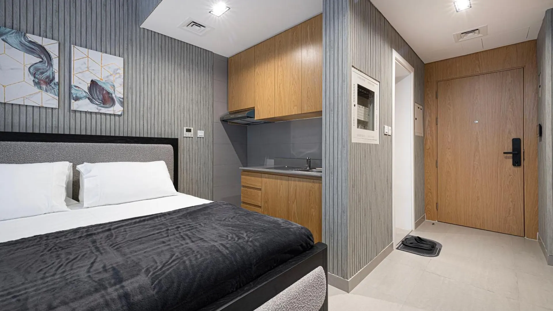 Private Studio Apartment - Ash And Luxe Sharjah