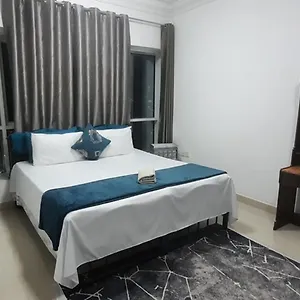 Side Private Near Expo Center بيت ضيافة